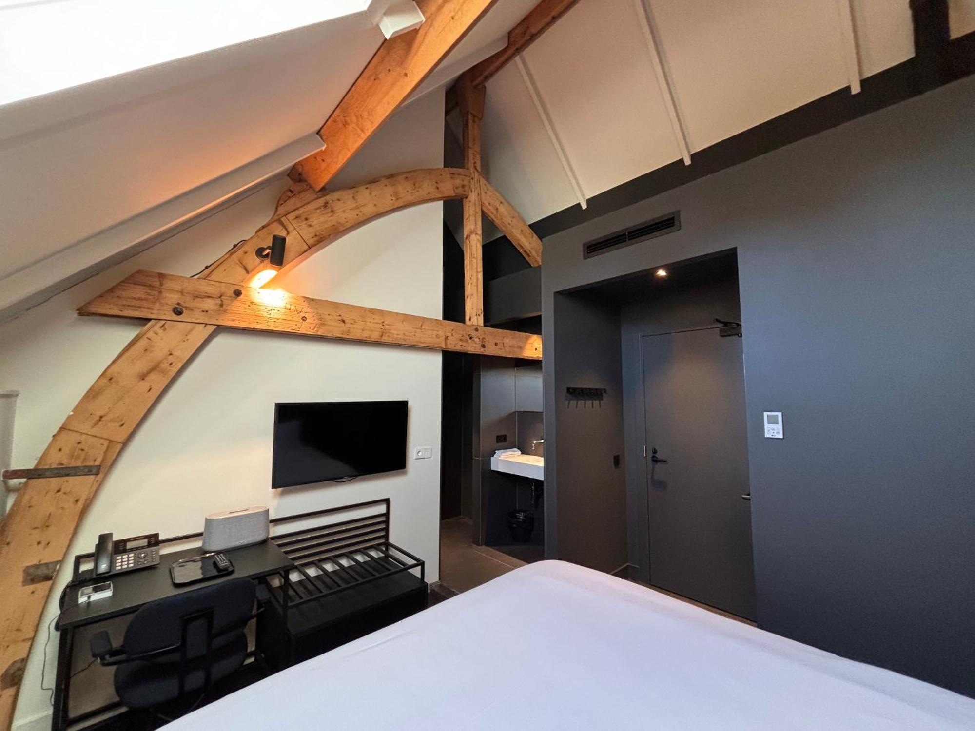 Kazerne Hotel - Member Of Design Hotels Αϊντχόφεν Εξωτερικό φωτογραφία